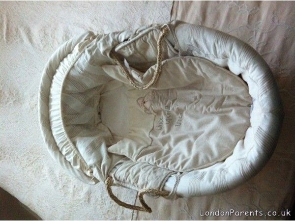 Brand New Mamas And Papas Moses Basket