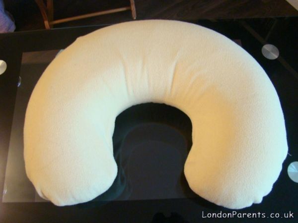 BABY MATERNITY PILLOW ONLY £4